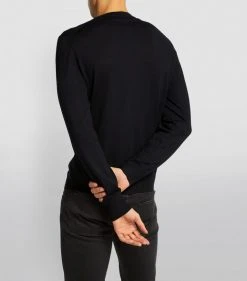 TOM FORD Cashmere-Silk Sweater 001 BLK SLD Jumpers 9 TOM FORD Cashmere-Silk Sweater 001 BLK SLD Jumpers -Tom Ford Store tom ford cashmere silk sweater 17531589 37196039 1000