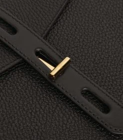 TOM FORD Leather T-Twist Hobo Shoulder Bag u9000 Shoulder Bags 21 TOM FORD Leather T-Twist Hobo Shoulder Bag u9000 Shoulder Bags -Tom Ford Store tom ford leather t twist hobo shoulder bag 16454883 31890721 1000