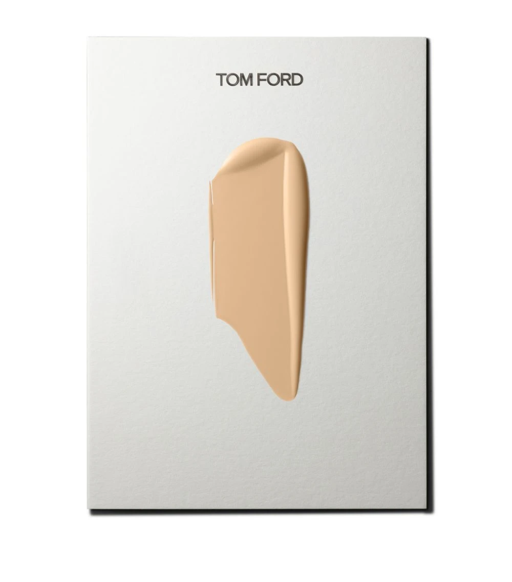 TOM FORD Shade And Illuminate Soft Radiance Foundation SPF 50 1.1 WARM SAND Foundations 3 TOM FORD Shade And Illuminate Soft Radiance Foundation SPF 50 1.1 WARM SAND Foundations - Image 3