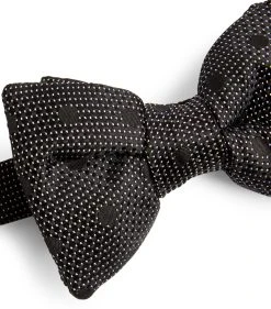 TOM FORD Silk Jacquard Bow Tie 008 BLK FAN Bow Ties 5 TOM FORD Silk Jacquard Bow Tie 008 BLK FAN Bow Ties -Tom Ford Store tom ford silk jacquard bow tie 17532640 37354593 1000