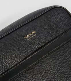 TOM FORD Small Leather Messenger Bag BLK BLK Messenger Bags 16 TOM FORD Small Leather Messenger Bag BLK BLK Messenger Bags -Tom Ford Store tom ford small leather messenger bag 15086190 25842272 1000