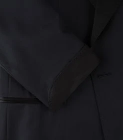 TOM FORD TF TUX SHELTON SATIN 001 BLK Tuxedos 6 TOM FORD TF TUX SHELTON SATIN 001 BLK Tuxedos -Tom Ford Store tom ford tf tux shelton satin 15131627 25818745 1000