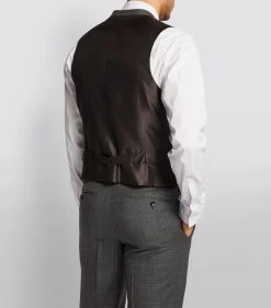 TOM FORD Windsor Check 3-Piece Suit 911R85 GREY POW 3 Piece Suits 16 TOM FORD Windsor Check 3-Piece Suit 911R85 GREY POW 3 Piece Suits -Tom Ford Store tom ford windsor check 3 piece suit 16407534 31501136 1000